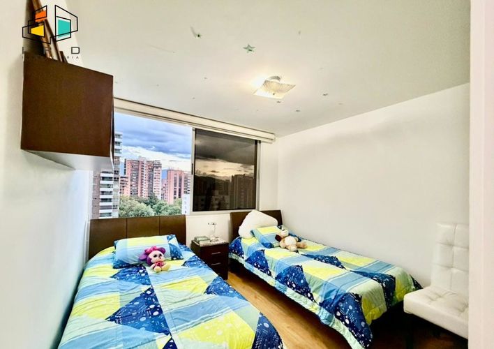Apartamento de 4 alcobas en venta en Castropol, Medellín, 131 m² · foto 19 de 24