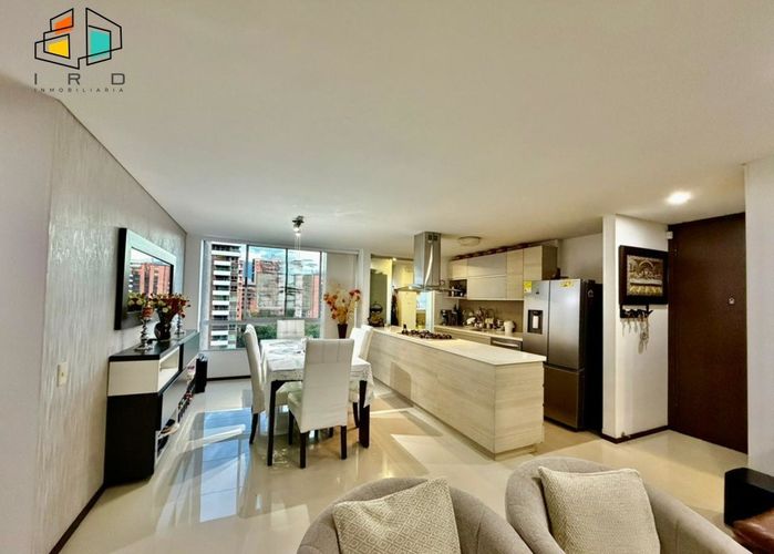 Apartamento de 4 alcobas en venta en Castropol, Medellín, 131 m² · foto 7 de 24