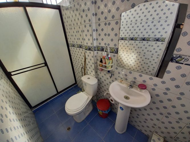Casa de 9 alcobas en venta en Bretaña, Cali, 185 m² · foto 13 de 24