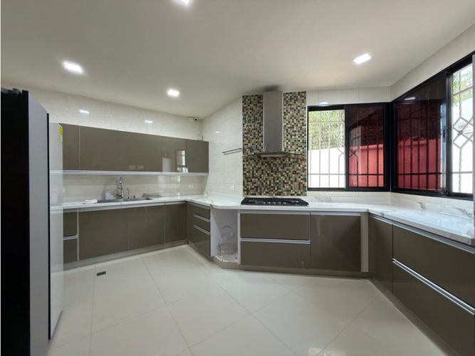Casa de 4 alcobas en venta en Boston, Puerto Colombia, 295 m² · foto 6 de 24