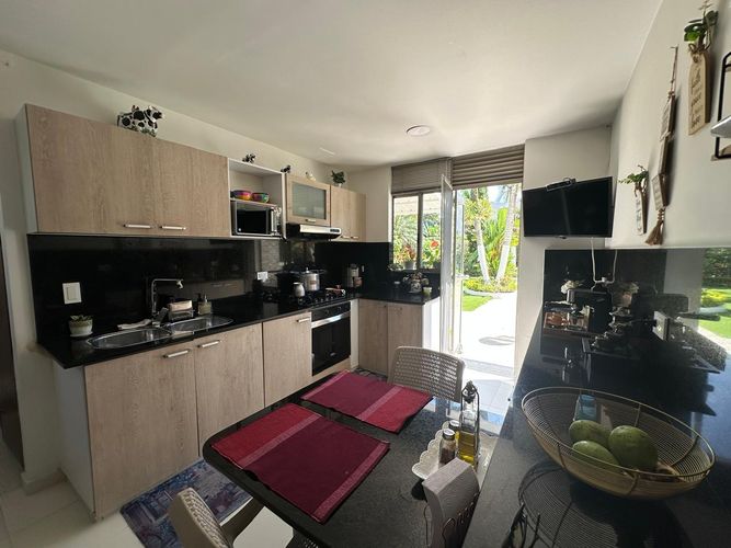 Casa de 5 alcobas en venta en La Morada, Jamundí, 350 m² · foto 8 de 24