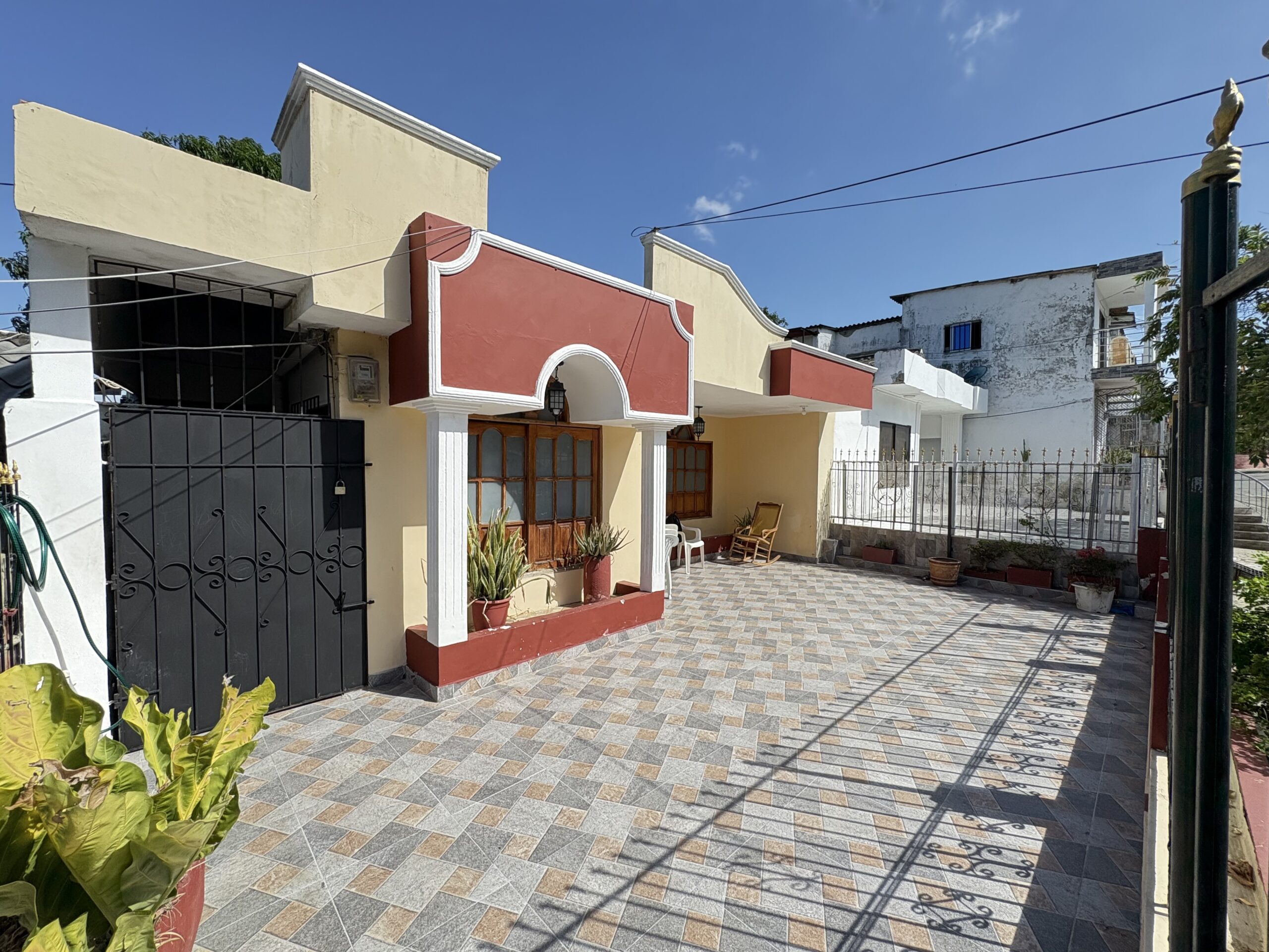 Casa en venta en Blas De Lezo, Cartagena · foto 2 de 16