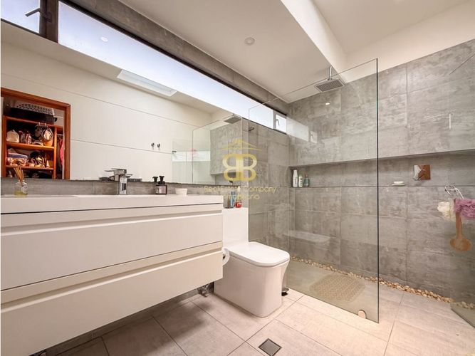 Casa de 4 alcobas en venta en Aposentos, Sopó, 315 m² · foto 9 de 24