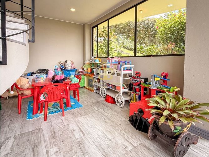 Casa de 4 alcobas en venta en Aposentos, Sopó, 315 m² · foto 15 de 24