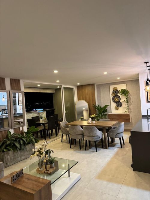 Apartamento de 2 alcobas en venta en Centenario, Cali, 90 m² · foto 3 de 16