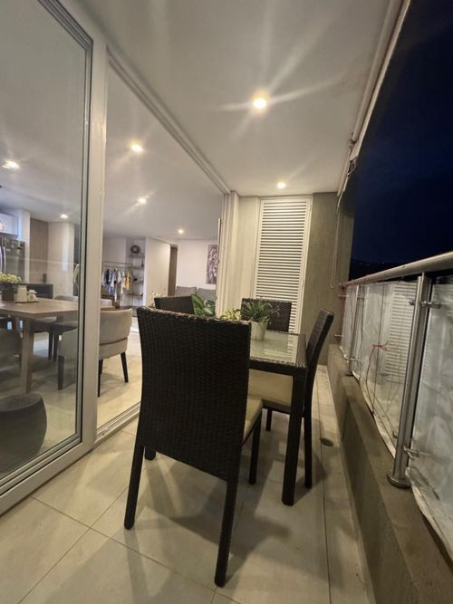 Apartamento de 2 alcobas en venta en Centenario, Cali, 90 m² · foto 7 de 16