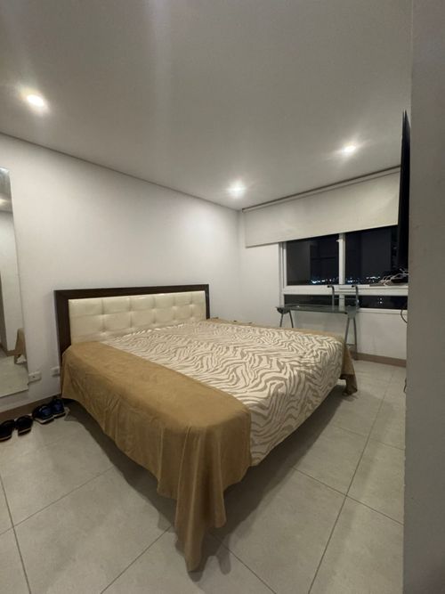 Apartamento de 2 alcobas en venta en Centenario, Cali, 90 m² · foto 12 de 16