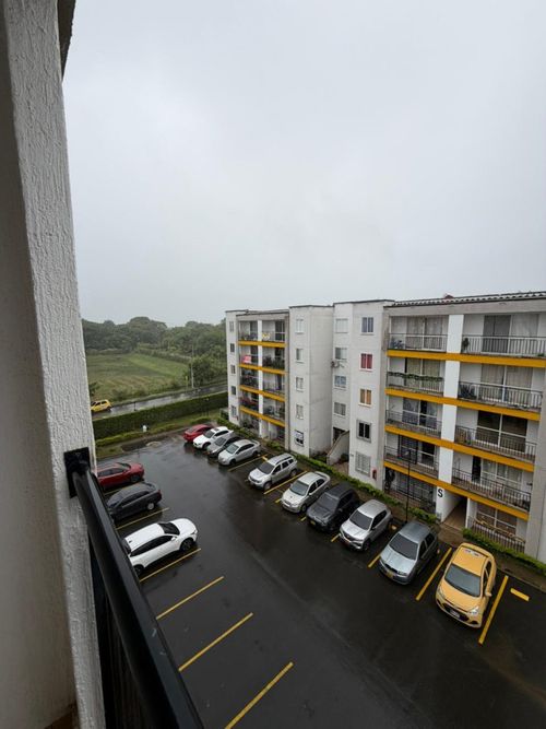 Apartamento de 2 alcobas en venta en Ciudad Pacífica, Cali, 65 m² · foto 10 de 17