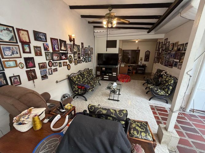 Casa de 4 alcobas en venta en La Flora, Cali, 280 m² · foto 5 de 18