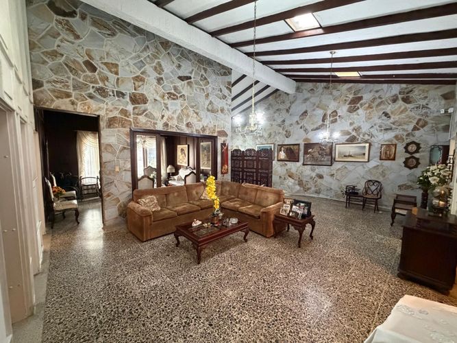 Casa de 4 alcobas en venta en La Flora, Cali, 280 m² · foto 6 de 18
