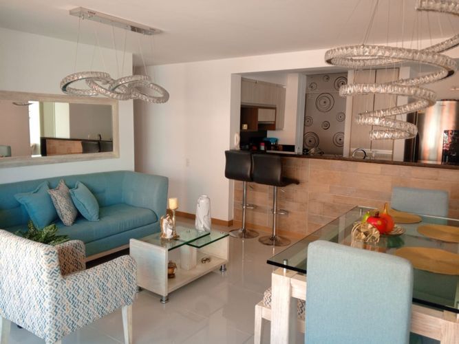 Apartamento en venta en La Flora, Cali · foto 2 de 15