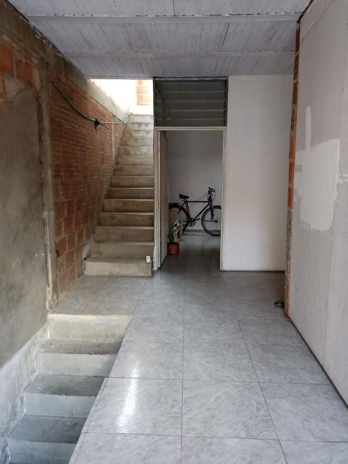 Casa de 6 alcobas en venta en Los Comuneros Ii Etapa, Cali, 200 m² · foto 20 de 24