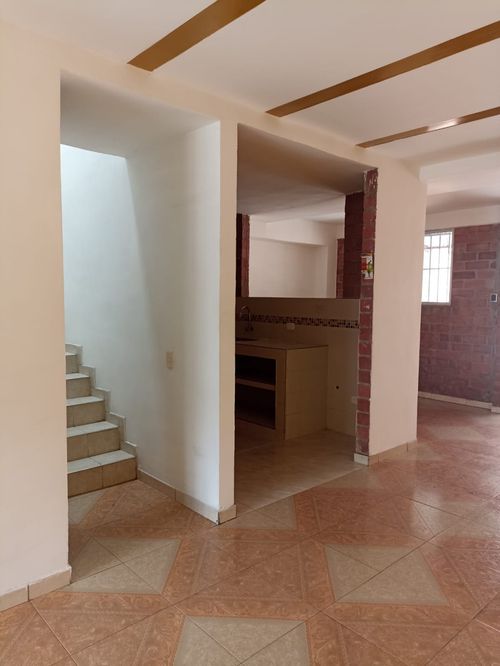 Casa de 5 alcobas en venta en Villagorgona, Candelaria, 198 m² · foto 5 de 24
