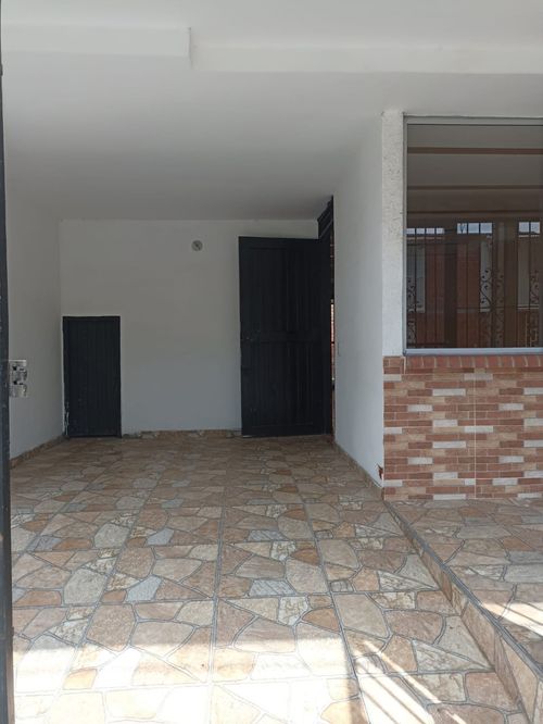 Casa de 5 alcobas en venta en Villagorgona, Candelaria, 198 m² · foto 7 de 24