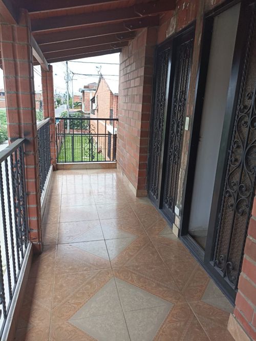 Casa de 5 alcobas en venta en Villagorgona, Candelaria, 198 m² · foto 14 de 24