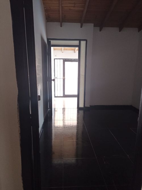 Casa de 5 alcobas en venta en Villagorgona, Candelaria, 198 m² · foto 19 de 24