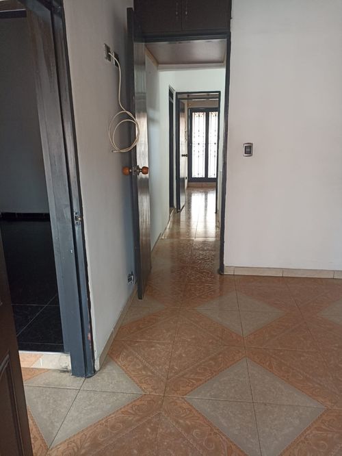 Casa de 5 alcobas en venta en Villagorgona, Candelaria, 198 m² · foto 22 de 24