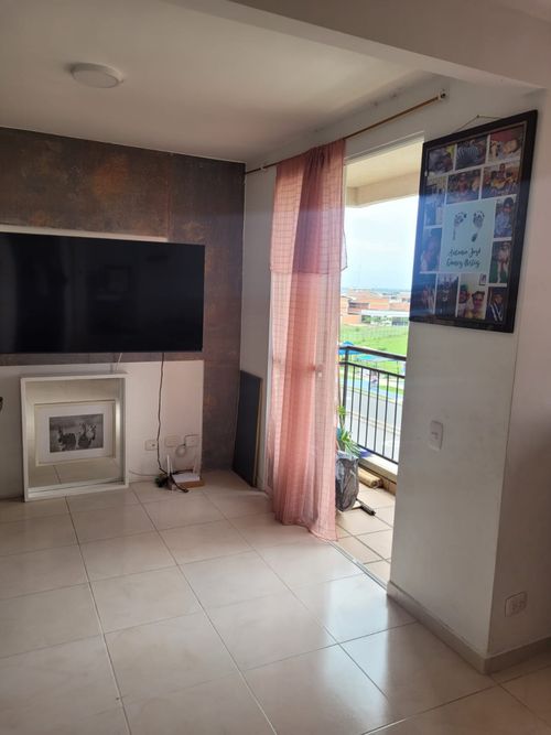 Apartamento de 2 alcobas en venta en El Carmelo, Candelaria, 58 m² · foto 3 de 14
