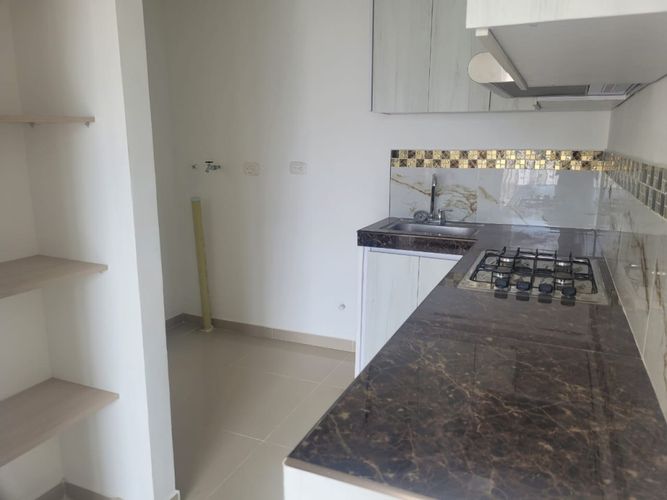 Apartamento de 2 alcobas en venta en Zona Industrial, Yumbo, 58 m² · foto 8 de 10