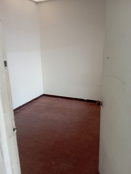 Casa de 7 alcobas en venta en El Poblado I, Cali, 300 m² · foto 11 de 21