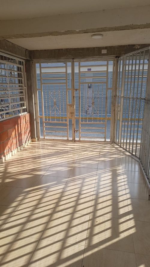 Casa de 4 alcobas en venta en Villagorgona, Candelaria, 160 m² · foto 2 de 14