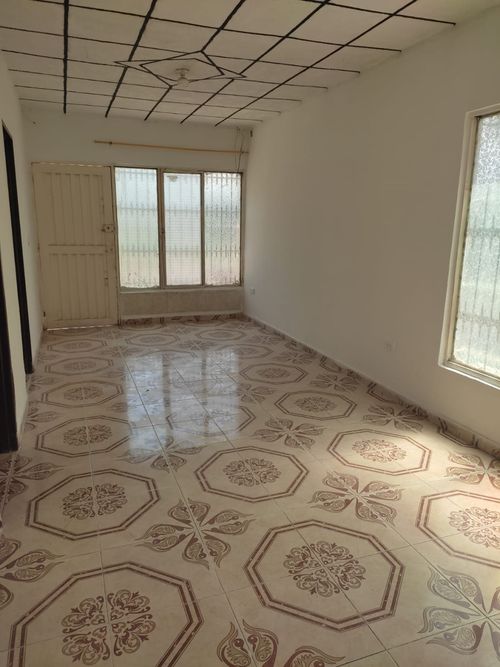 Casa de 6 alcobas en venta en Los Naranjos I, Cali, 240 m² · foto 11 de 24