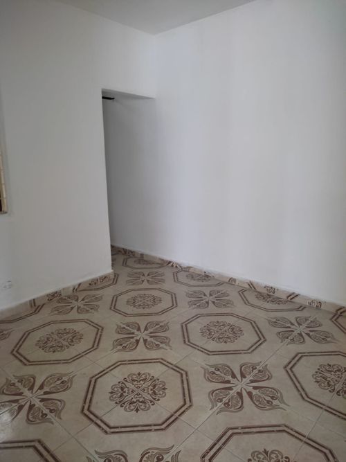 Casa de 6 alcobas en venta en Los Naranjos I, Cali, 240 m² · foto 24 de 24