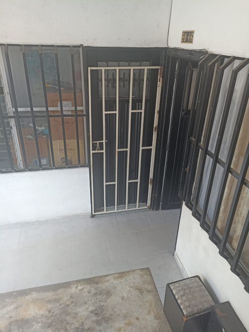 Casa de 5 alcobas en venta en Alfonso Bonilla Aragon, Cali, 260 m² · foto 18 de 24