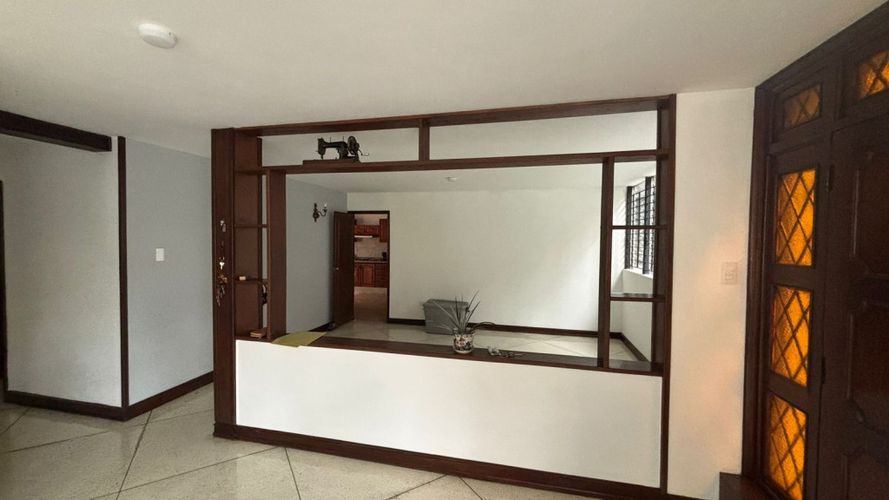 Casa de 4 alcobas en venta en Normandia, Cali, 230 m² · foto 4 de 24