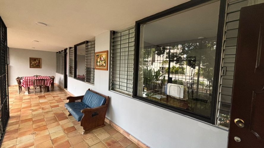 Casa de 4 alcobas en venta en Normandia, Cali, 230 m² · foto 9 de 24