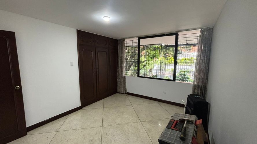 Casa de 4 alcobas en venta en Normandia, Cali, 230 m² · foto 20 de 24