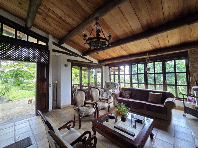 Casa de 4 alcobas en venta en Miravalle Dapa, Yumbo, 320 m² · foto 8 de 24