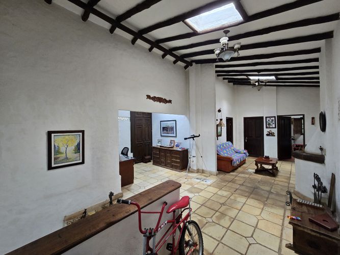 Casa de 4 alcobas en venta en Miravalle Dapa, Yumbo, 320 m² · foto 16 de 24