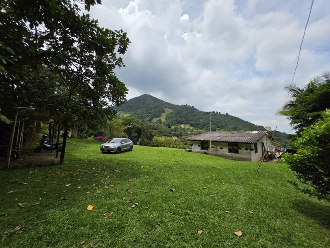 Casa de 2 alcobas en venta en Rincon Dapa, Yumbo, 125 m² · foto 3 de 10