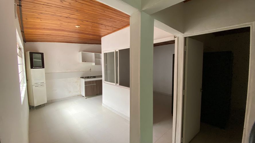 Casa de 7 alcobas en venta en Lagos I, Floridablanca, 330 m² · foto 15 de 20