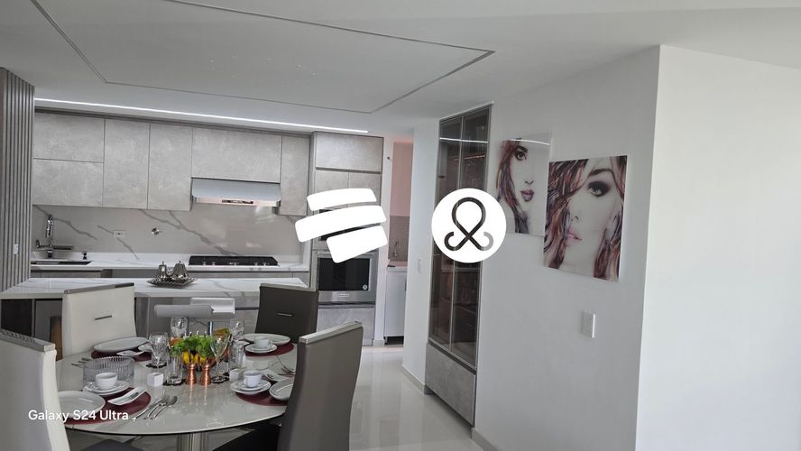 Apartamento de 3 alcobas en venta en Loma Del Esmeraldal, Envigado, 128 m² · foto 2 de 12
