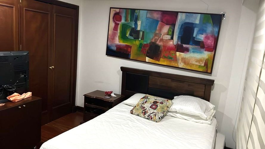 Apartamento de 3 alcobas en venta en Santa Paula, Bogotá, 226 m² · foto 9 de 12