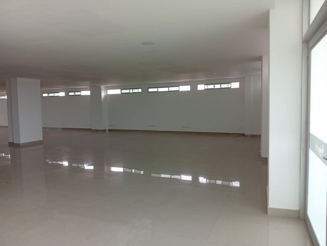Edificio en arriendo en Alcibia, Cartagena, 3236 m² · foto 8 de 12
