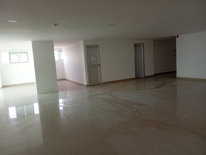 Edificio en arriendo en Alcibia, Cartagena, 3236 m² · foto 11 de 12