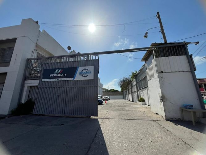 Bodega en venta en El Bosque, Cartagena, 2540 m² · foto 2 de 9