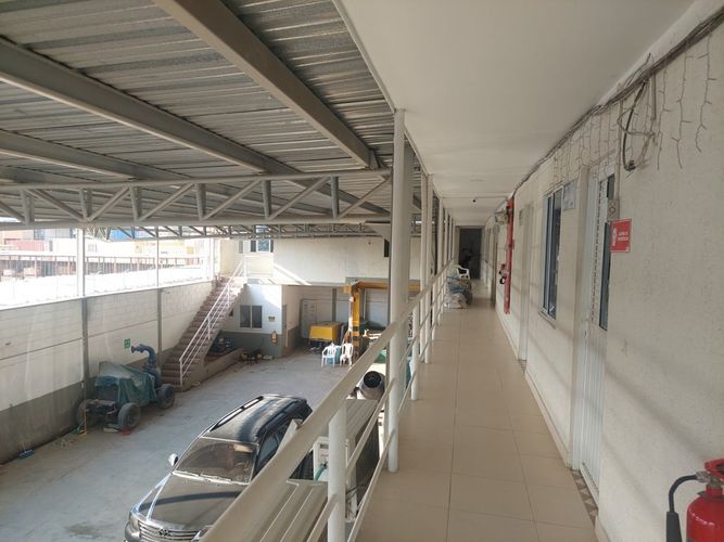 Bodega en venta en El Libertador, Cartagena, 480 m² · foto 2 de 12