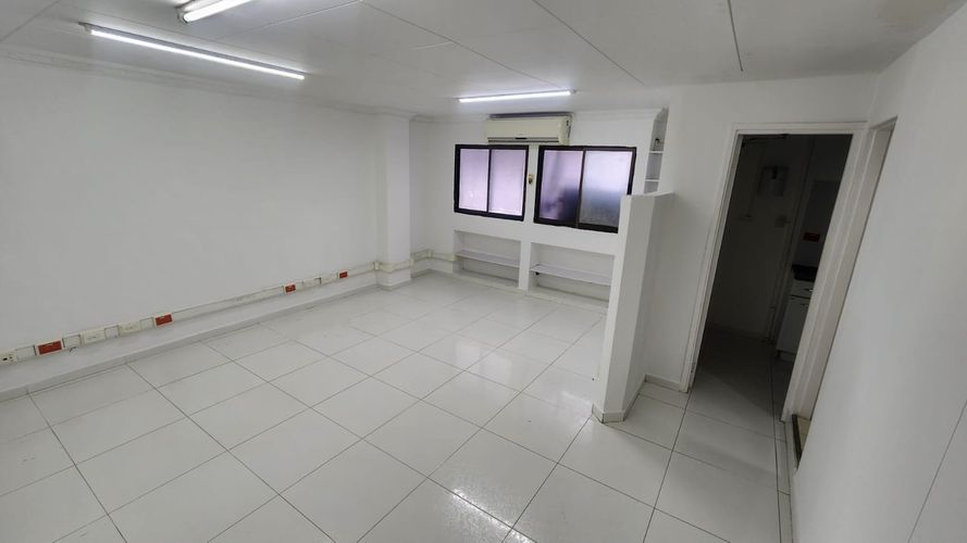 Consultorio en venta en Bocagrande, Cartagena, 40 m² · foto 2 de 8