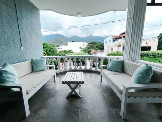 Casa de 7 alcobas en venta en Bello Horizonte, Santa Marta, 1663 m² · foto 3 de 12