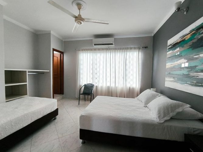 Casa de 7 alcobas en venta en Bello Horizonte, Santa Marta, 1663 m² · foto 6 de 12