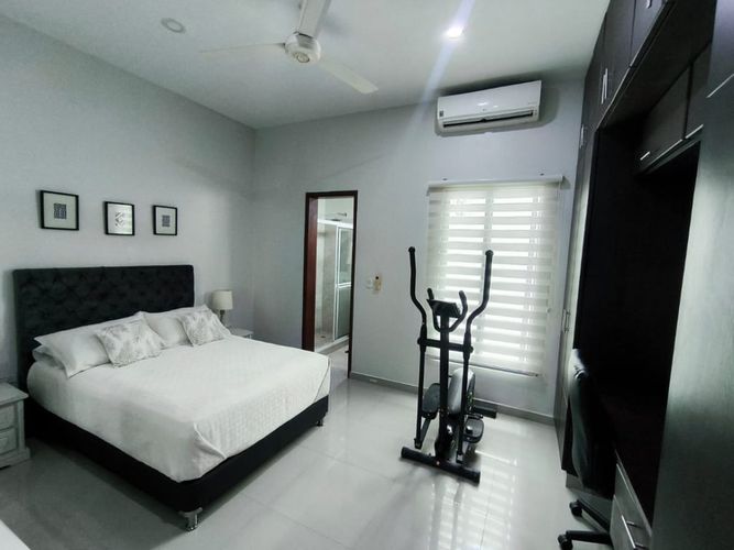 Casa de 7 alcobas en venta en Bello Horizonte, Santa Marta, 1663 m² · foto 7 de 12