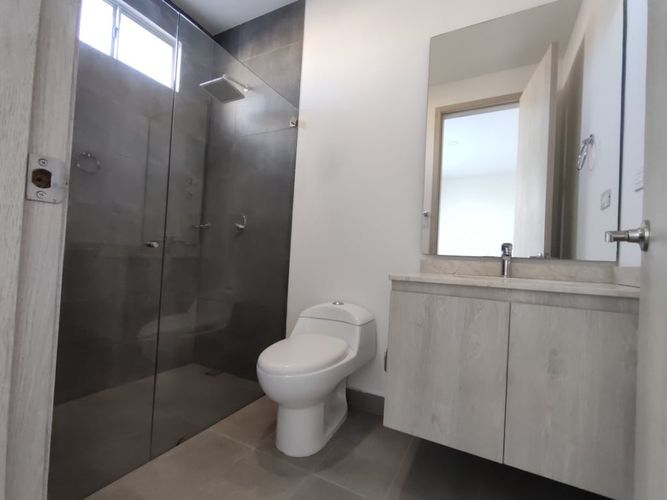 Apartamento de 3 alcobas en venta en El Prado, Soacha, 133 m² · foto 10 de 12