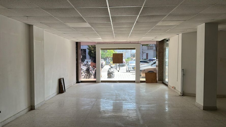 Local en arriendo en El Prado, Barranquilla, 350 m² · foto 2 de 7
