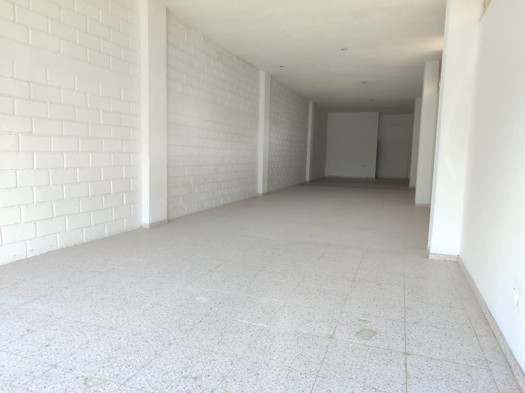 Local en Arriendo en Miraflores, Santa marta