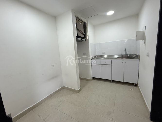 Oficina en arriendo en El Campestre, Medellín, 246 m² · foto 18 de 22
