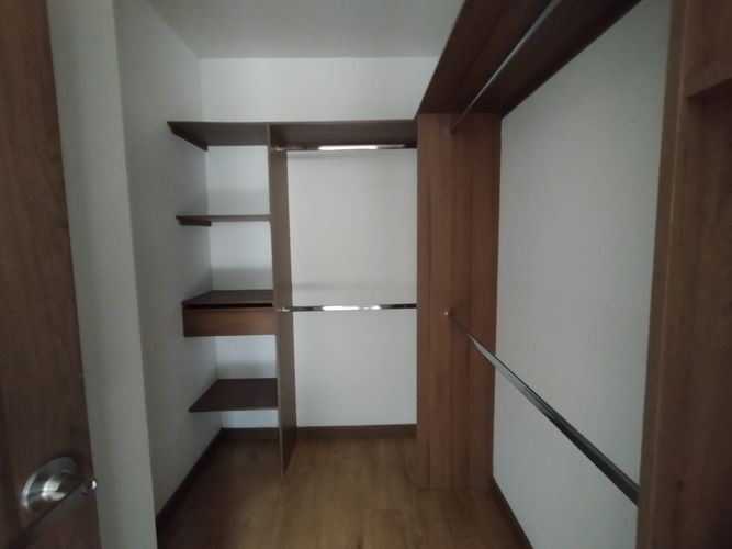 Apartamento de 3 alcobas en arriendo en Loma Del Escobero, Envigado, 101 m² · foto 14 de 17